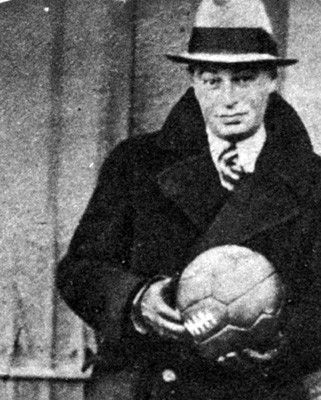 Árpád Weisz. Un maestro di calcio vincitore in Italia di tre scudetti che finì deportato ad Auschwitz
